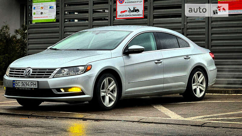Купе Volkswagen CC / Passat CC 2015 в Самборе