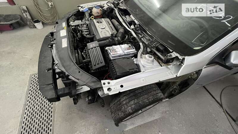 Купе Volkswagen CC / Passat CC 2015 в Самборе