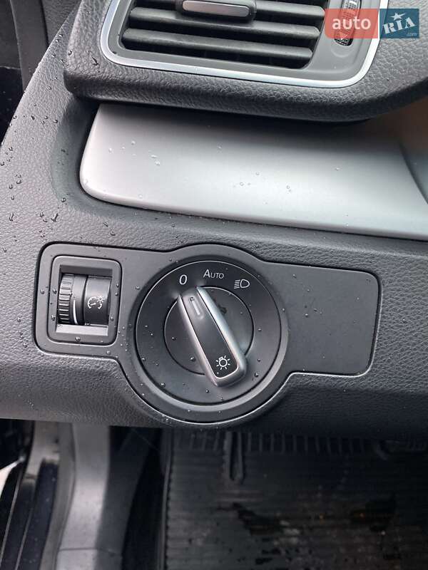 Купе Volkswagen CC / Passat CC 2010 в Вознесенске