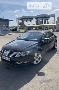 Купе Volkswagen CC / Passat CC 2012 в Киеве