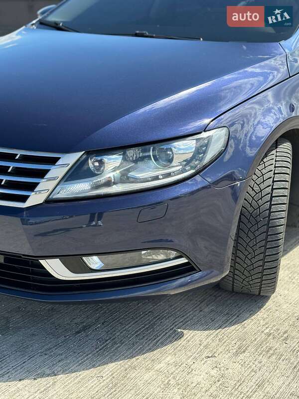 Купе Volkswagen CC / Passat CC 2014 в Києві
