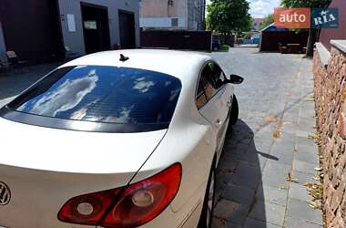 Купе Volkswagen CC / Passat CC 2010 в 
