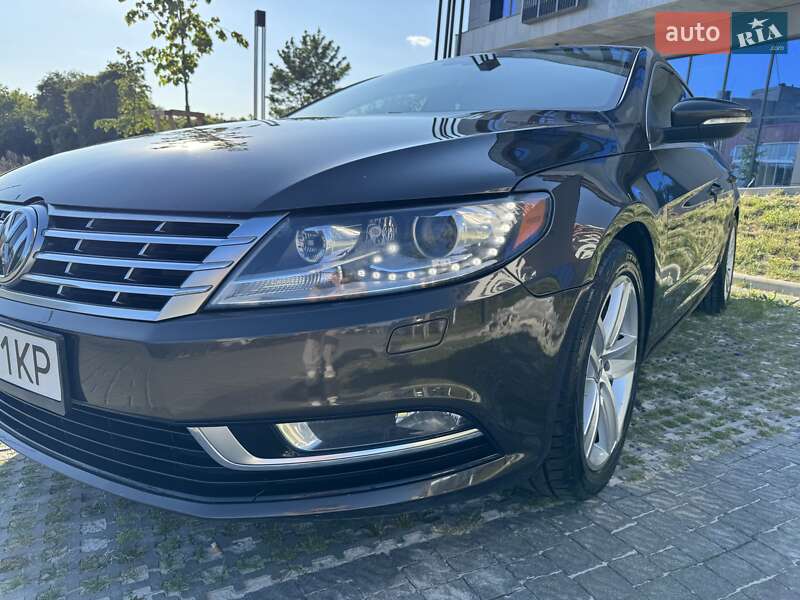 Купе Volkswagen CC / Passat CC 2012 в Львове
