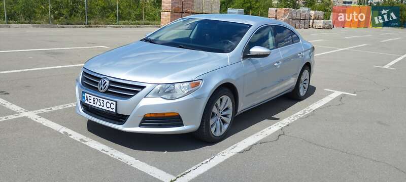 Volkswagen CC / Passat CC 2011