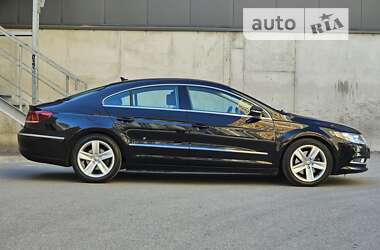 Купе Volkswagen CC / Passat CC 2013 в Киеве