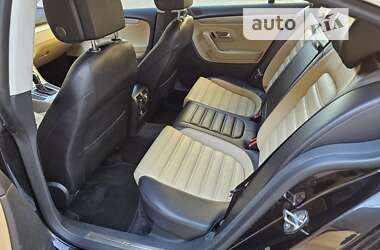 Купе Volkswagen CC / Passat CC 2013 в Киеве