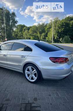 Купе Volkswagen CC / Passat CC 2012 в Боярке