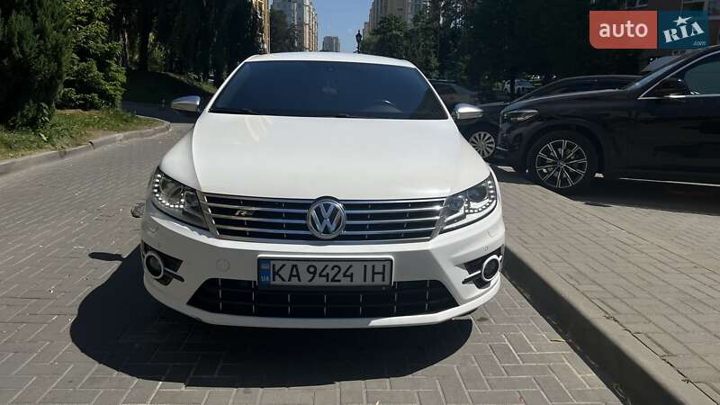 Купе Volkswagen CC / Passat CC 2013 в Киеве
