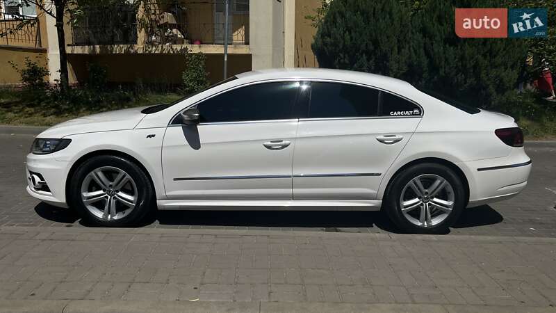 Купе Volkswagen CC / Passat CC 2013 в Киеве