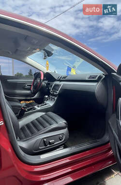 Купе Volkswagen CC / Passat CC 2013 в 