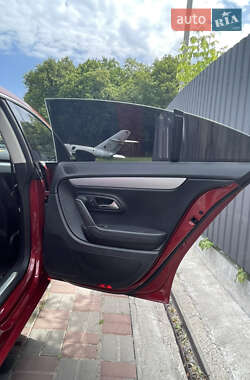 Купе Volkswagen CC / Passat CC 2013 в 