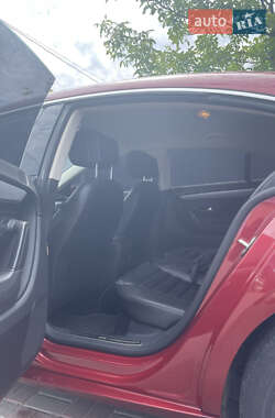 Купе Volkswagen CC / Passat CC 2013 в 