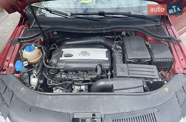 Купе Volkswagen CC / Passat CC 2013 в 