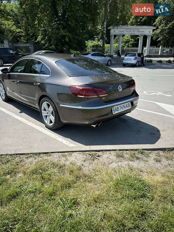 Купе Volkswagen CC / Passat CC 2014 в Виннице