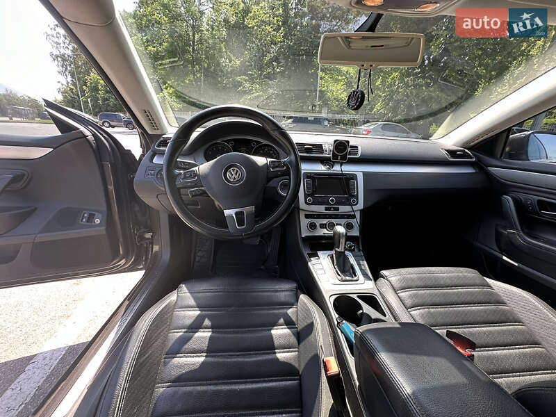 Купе Volkswagen CC / Passat CC 2014 в Виннице