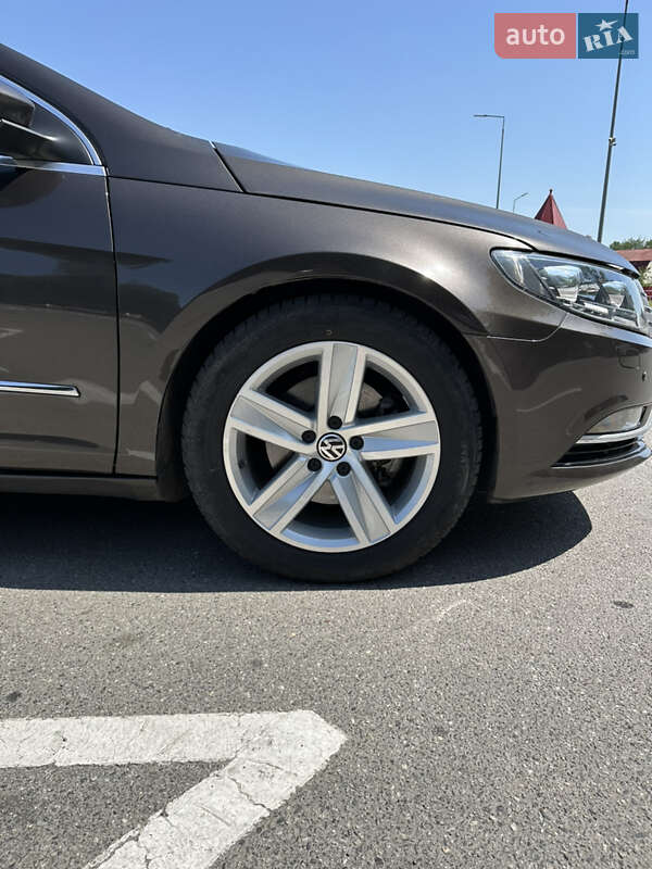 Купе Volkswagen CC / Passat CC 2014 в Виннице