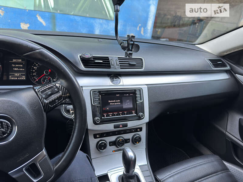 Купе Volkswagen CC / Passat CC 2015 в Івано-Франківську