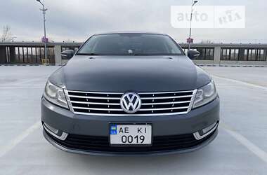 Купе Volkswagen CC / Passat CC 2013 в Киеве