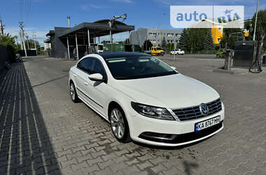 Купе Volkswagen CC / Passat CC 2013 в Киеве