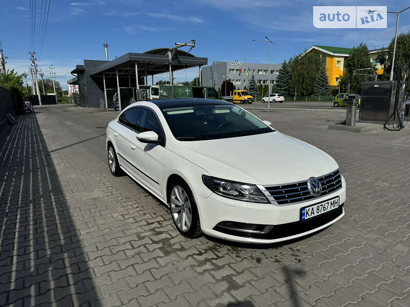 Купе Volkswagen CC / Passat CC 2013 в Киеве