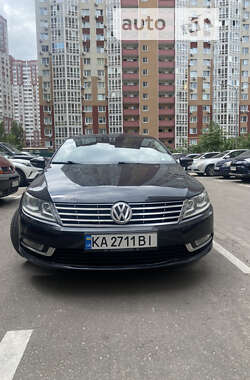 Купе Volkswagen CC / Passat CC 2012 в Києві