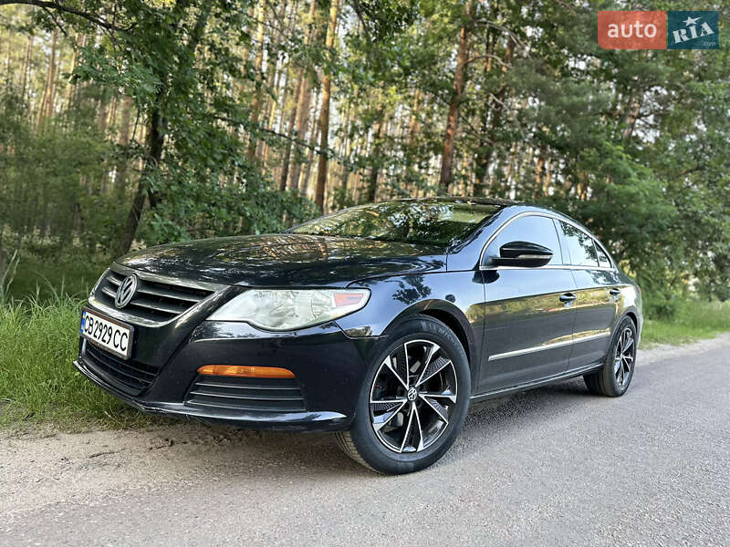 Седан Volkswagen CC / Passat CC 2011 в Чернігові