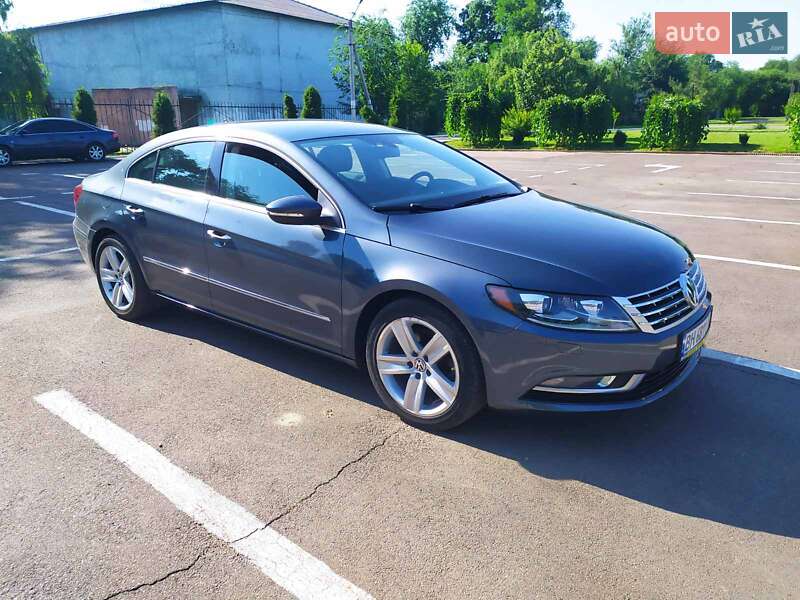 Купе Volkswagen CC / Passat CC 2012 в Сарате