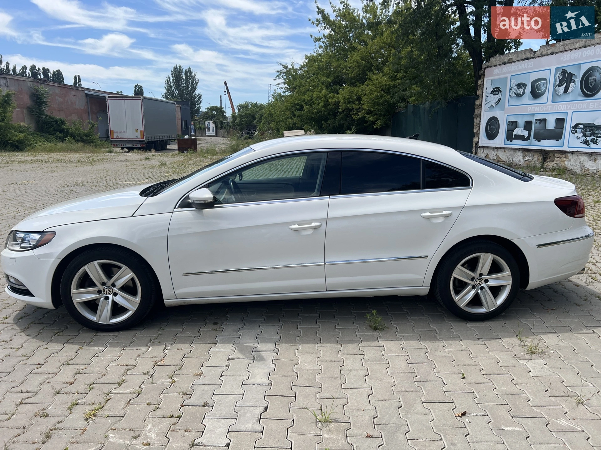 2014 Volkswagen Passat CC - мініатюра 3