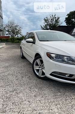 Купе Volkswagen CC / Passat CC 2012 в Києві