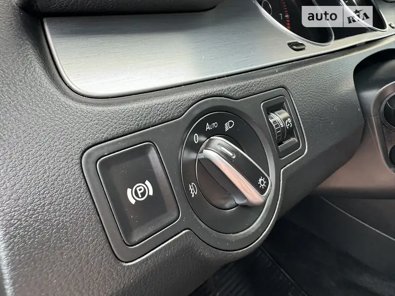 Volkswagen CC / Passat CC 2009