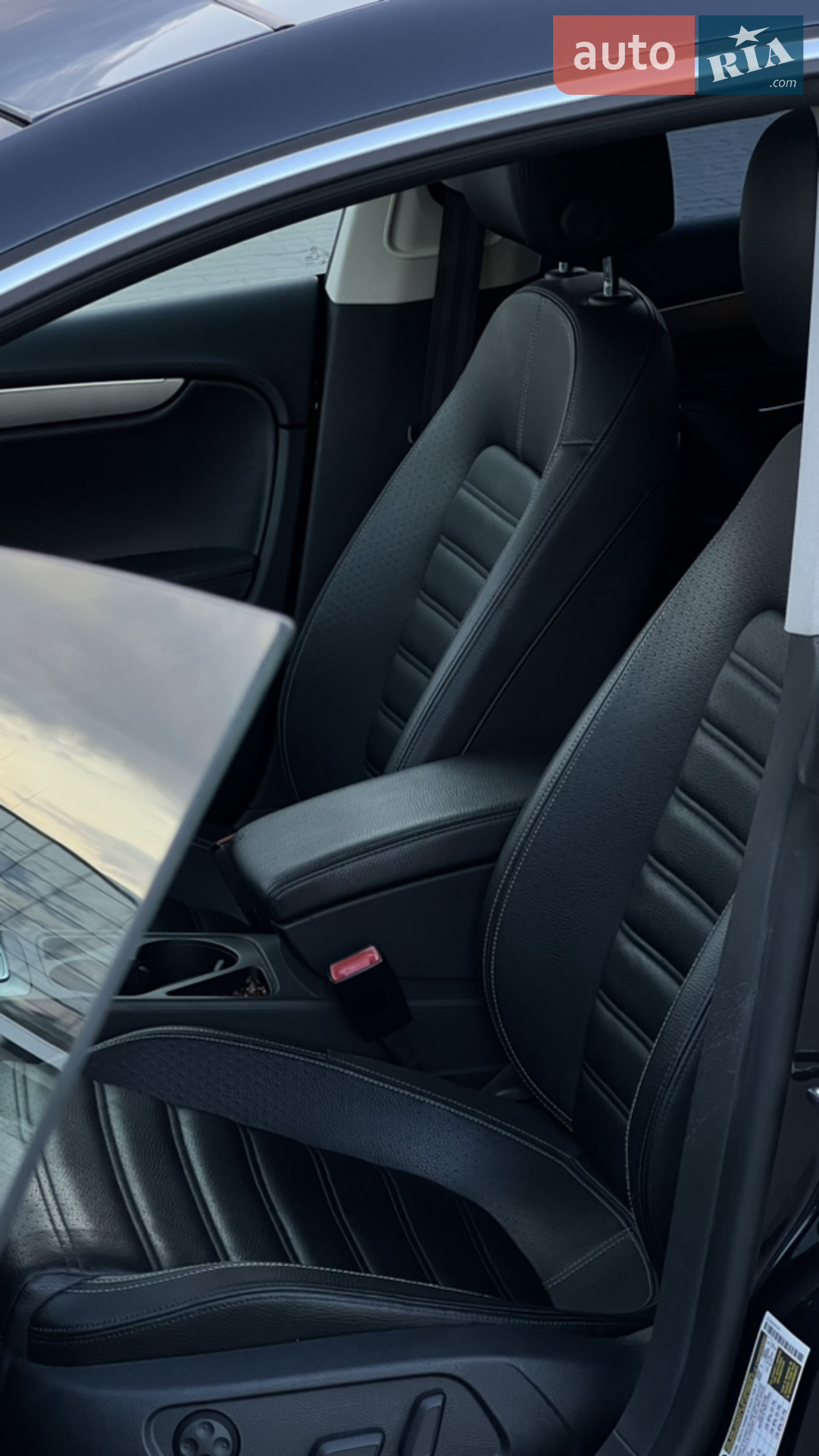 2013 Volkswagen Passat CC - мініатюра 10