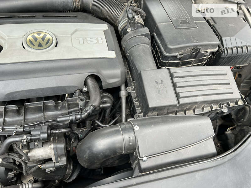 Купе Volkswagen CC / Passat CC 2008 в Києві