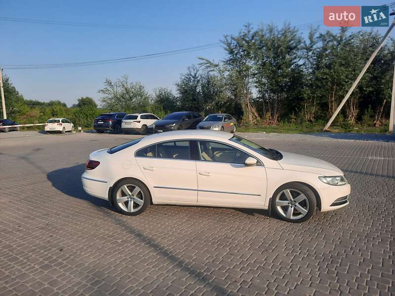 Купе Volkswagen CC / Passat CC 2013 в Львове