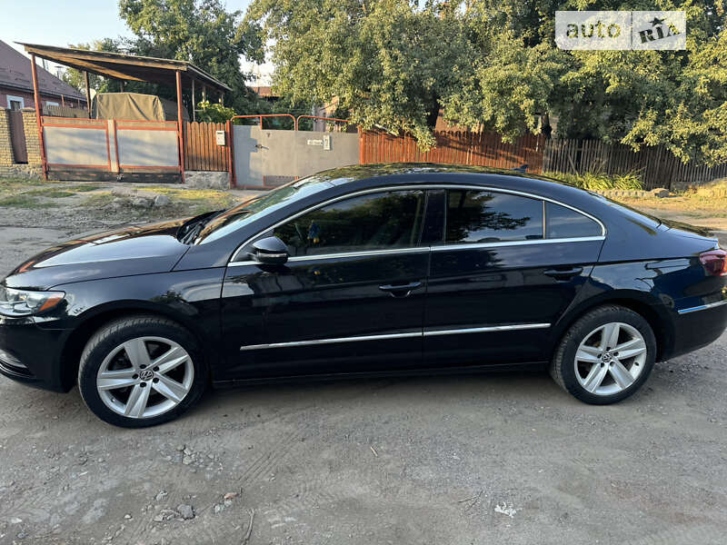 Купе Volkswagen CC / Passat CC 2015 в Полтаве