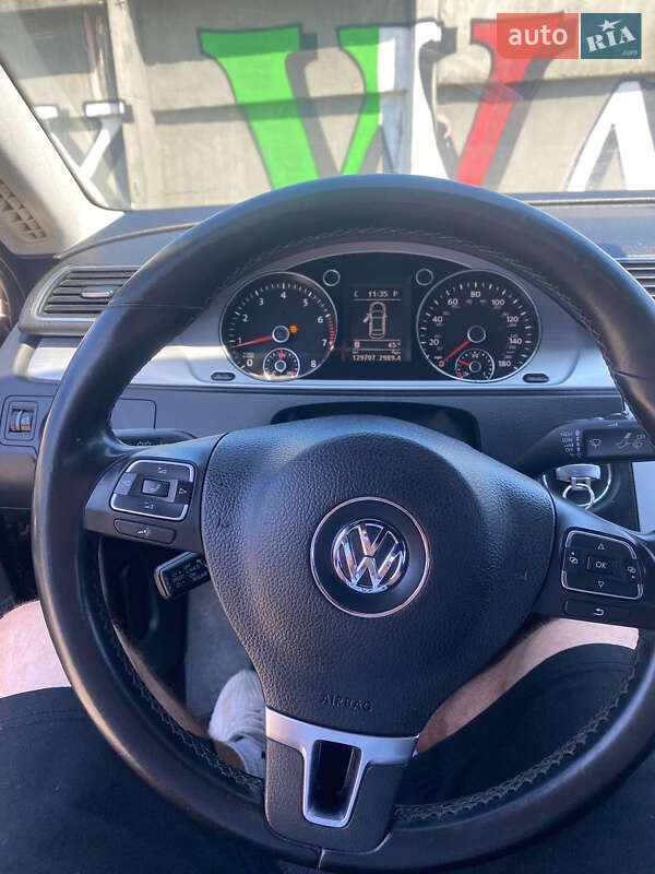 Купе Volkswagen CC / Passat CC 2013 в Дрогобичі
