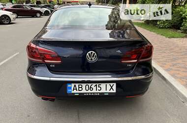 Купе Volkswagen CC / Passat CC 2015 в Киеве