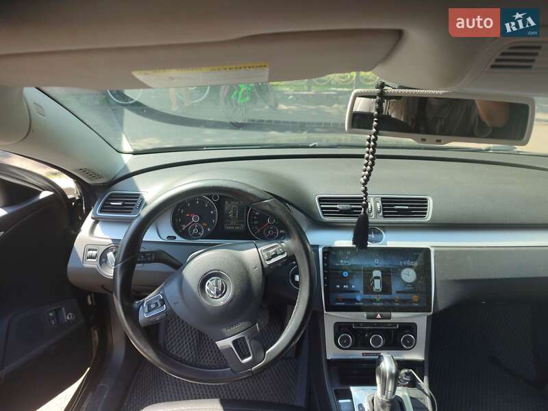 Купе Volkswagen CC / Passat CC 2011 в Ємільчиному