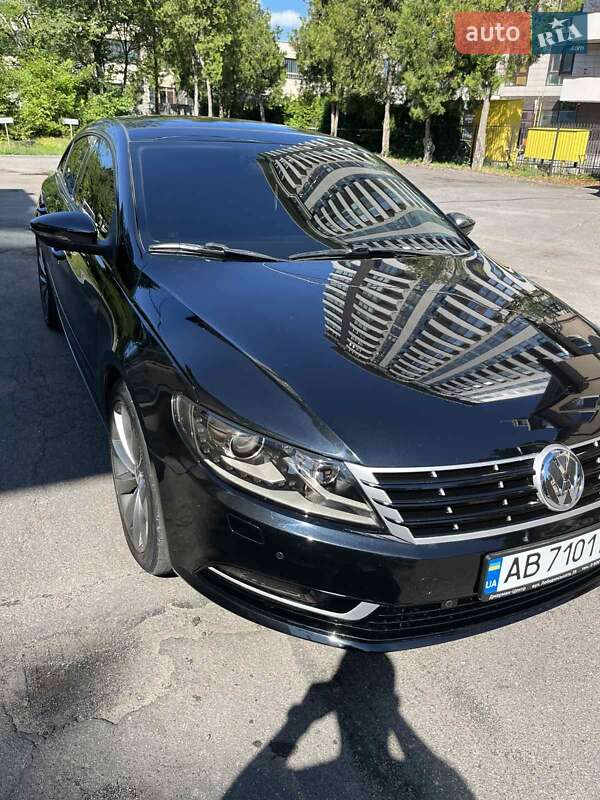 Купе Volkswagen CC / Passat CC 2015 в Виннице