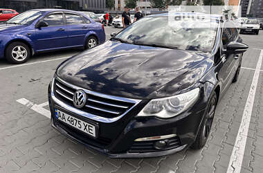 Купе Volkswagen CC / Passat CC 2011 в Киеве