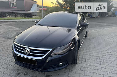 Купе Volkswagen CC / Passat CC 2010 в Староконстантинове