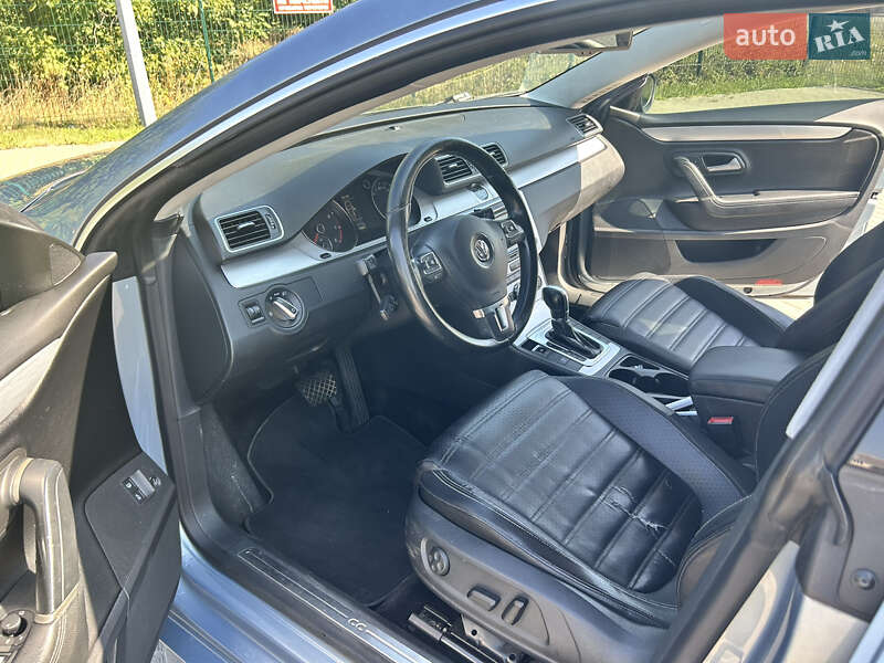 Купе Volkswagen CC / Passat CC 2012 в Виннице