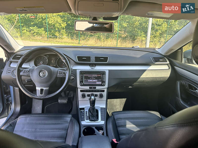 Купе Volkswagen CC / Passat CC 2012 в Виннице