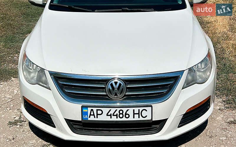 Купе Volkswagen CC / Passat CC 2010 в Вільнянську