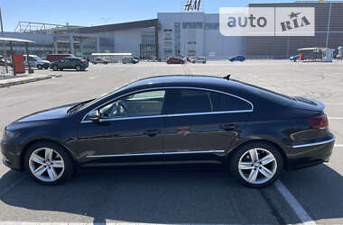 Купе Volkswagen CC / Passat CC 2012 в Киеве