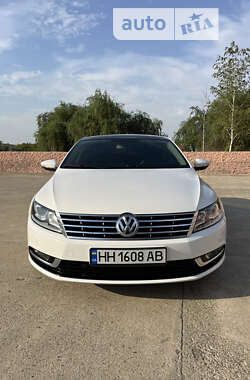 Купе Volkswagen CC / Passat CC 2014 в Одесі