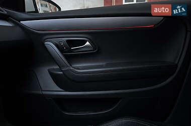 Купе Volkswagen CC / Passat CC 2013 в 