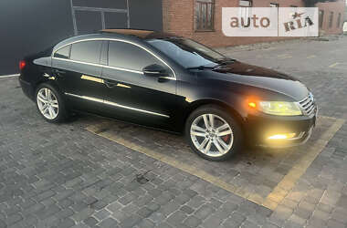 Купе Volkswagen CC / Passat CC 2012 в Теофіполі