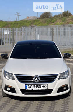 Купе Volkswagen CC / Passat CC 2011 в Рокитном