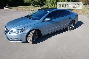 Купе Volkswagen CC / Passat CC 2013 в Киеве