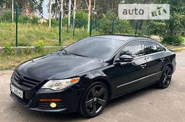 Купе Volkswagen CC / Passat CC 2011 в Львове